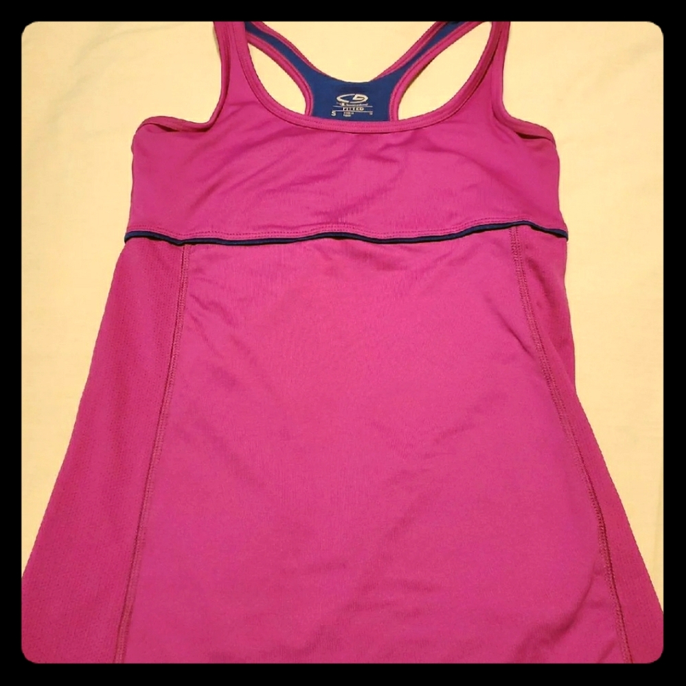 Champion workout top